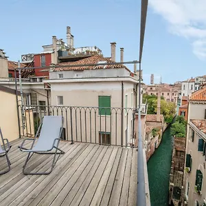 Dorsoduro 1241 By Wonderful Italy Venice